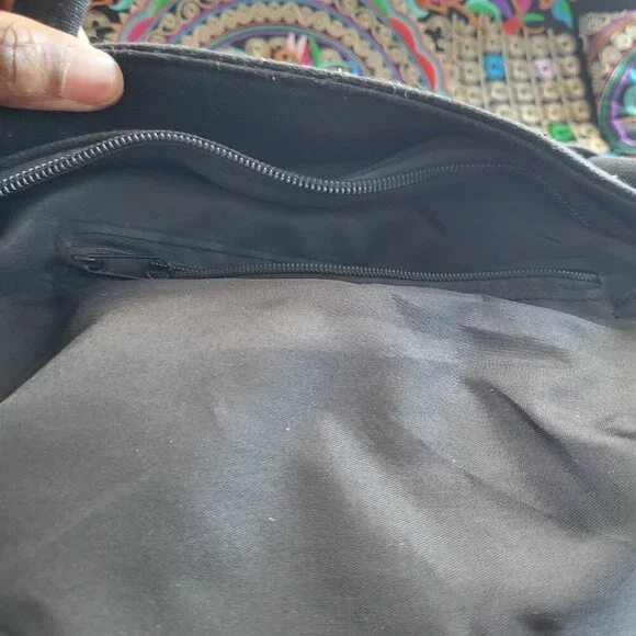 Floral Embroider Ethnic Ladies Large Tote/Shoulder Bag with Wooden Beading - Picture 7 of 12